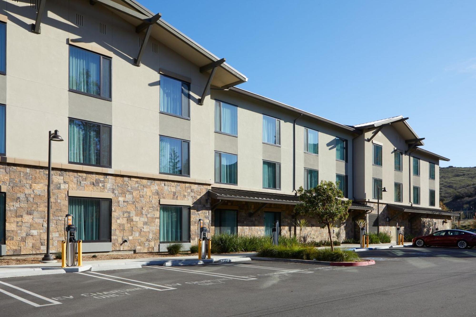 Towneplace Suites By Marriott Thousand Oaks Agoura Hills Exterior foto